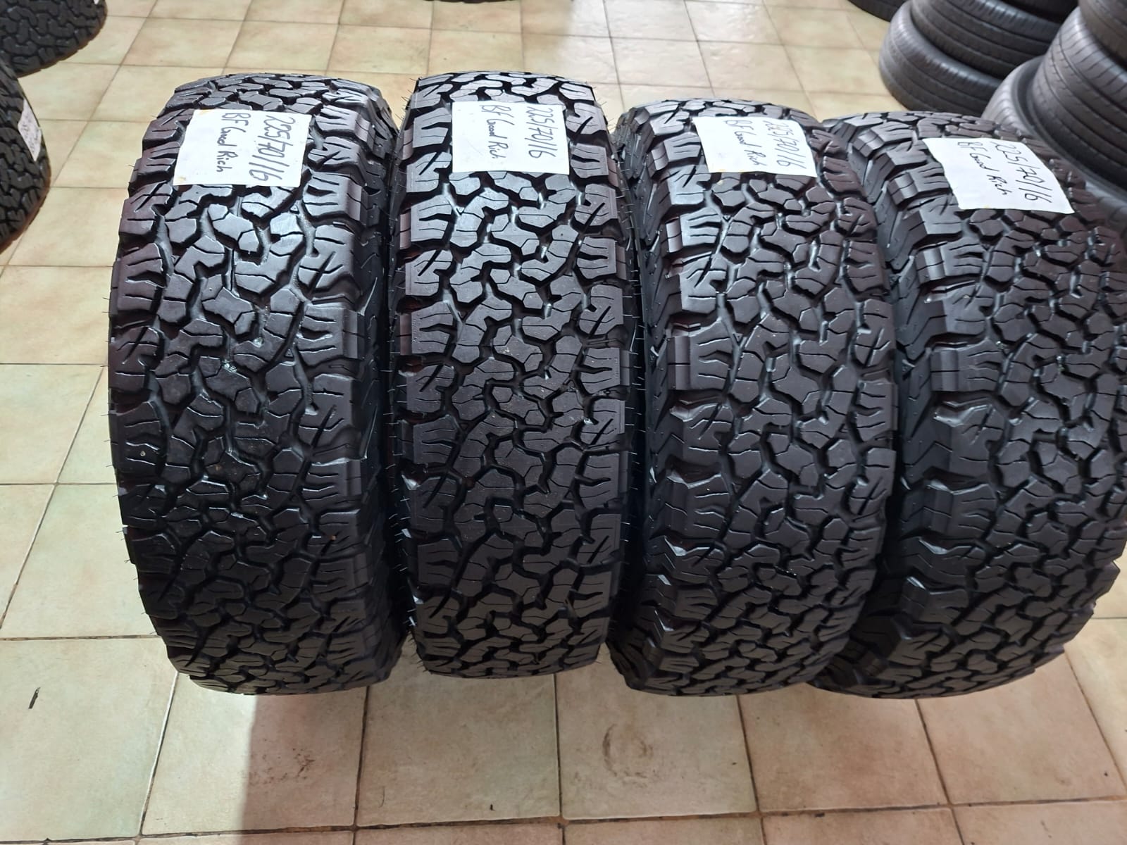 Tyre service image 12